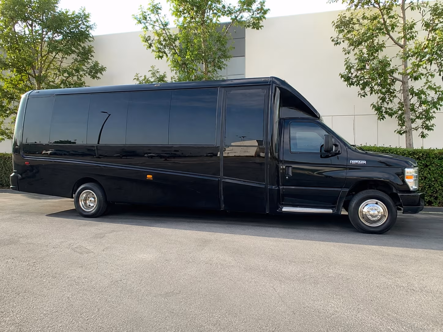 beaumont bus rentals to beaumont private events made easy