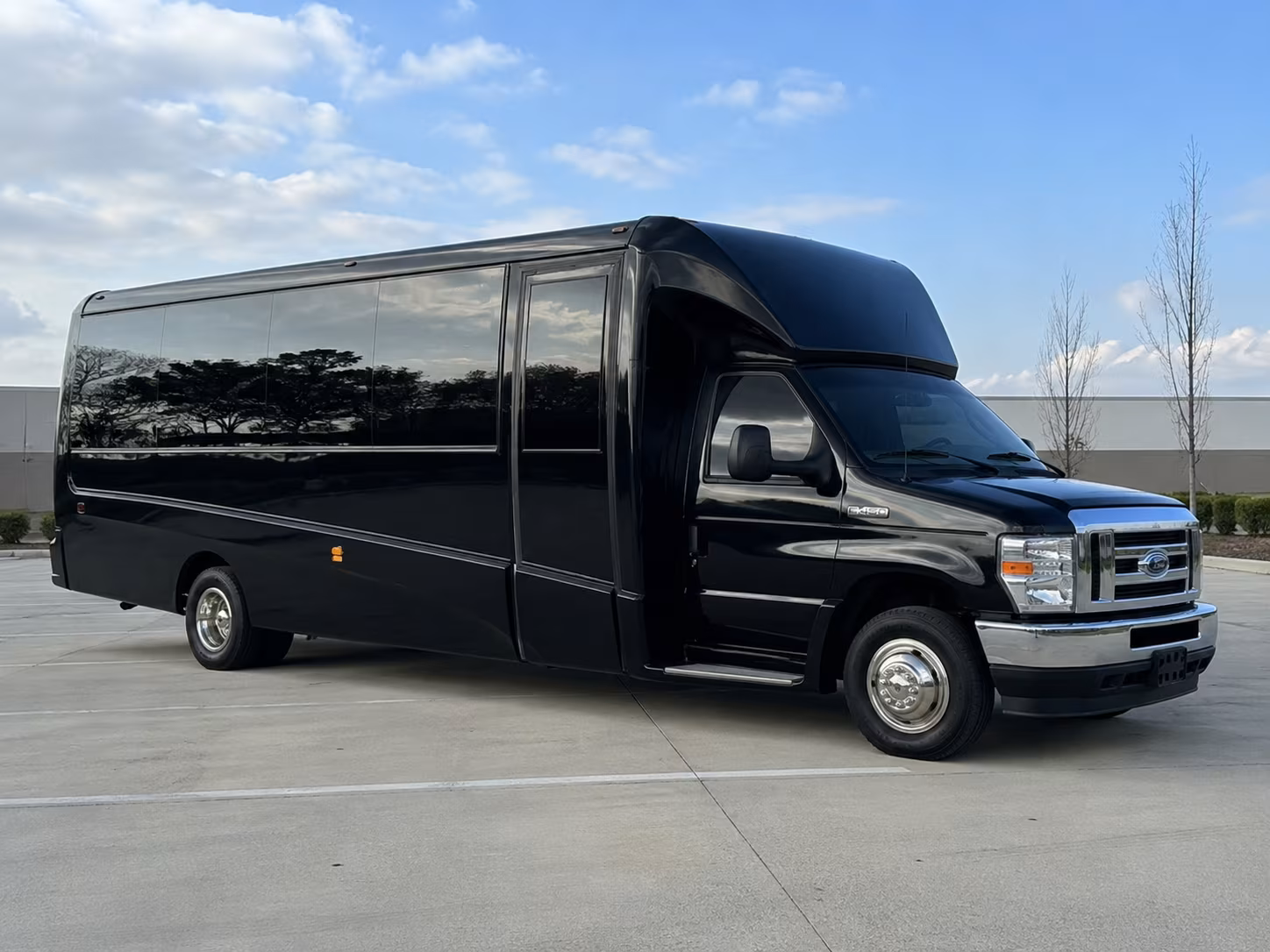 because coachella valley wedding shuttles deserve more than one option
